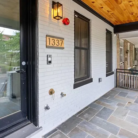 Capitol View1 Townhouse Condo Washington Exterior photo