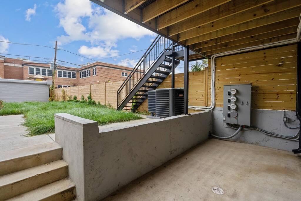 Capitol View1 Townhouse *